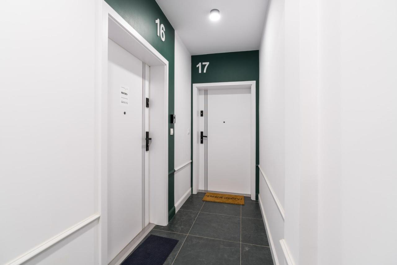 Modern Studio Apartments Poznan City Center By Noclegi Renters Esterno foto
